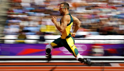 开云体育全站-《电竞志愿者：幕后英雄的故事》，电竞人物志theshy