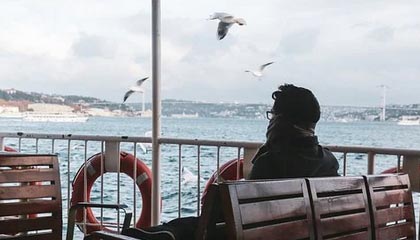 开云体育移动版-自动驾驶科技加入F1赛场引发热议,自动驾驶大赛第一名