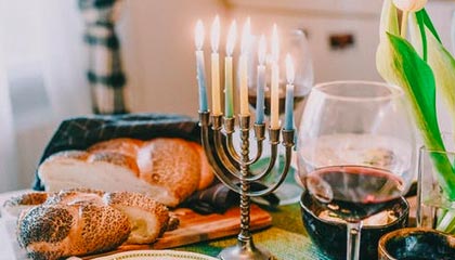 开云体育移动版-自动驾驶科技加入F1赛场引发热议，自动驾驶大赛第一名